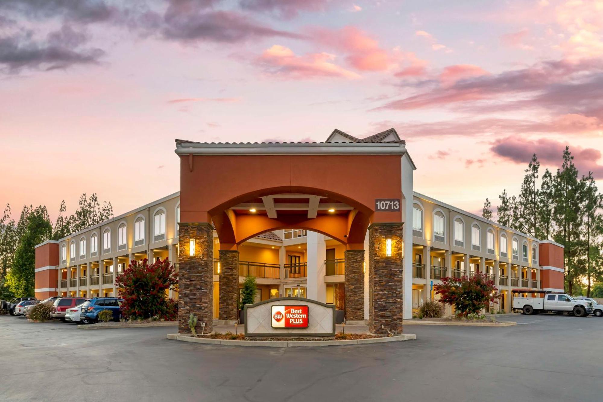 Best Western Plus Rancho Cordova Inn Exteriör bild