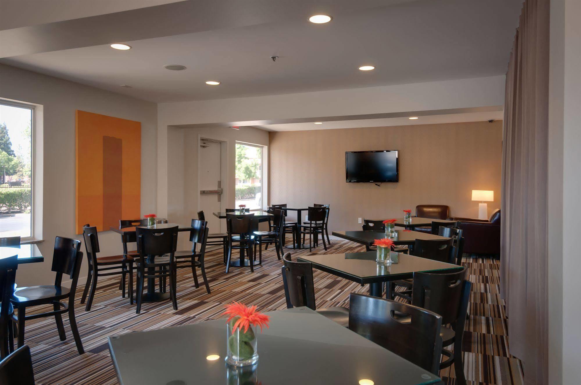 Best Western Plus Rancho Cordova Inn Exteriör bild